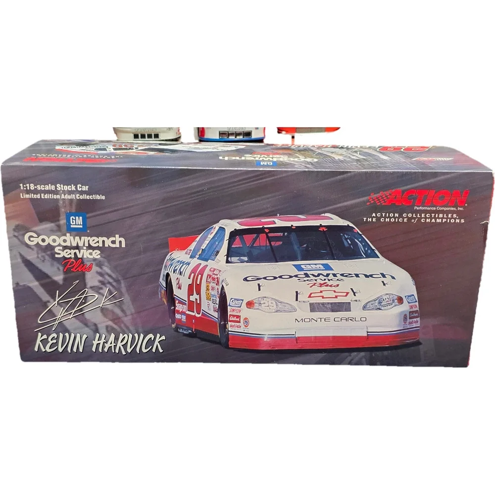 Kevin Harvick #29 GM Goodwrench Service Plus 2001 Rookie 1:18 RCCA Nascar